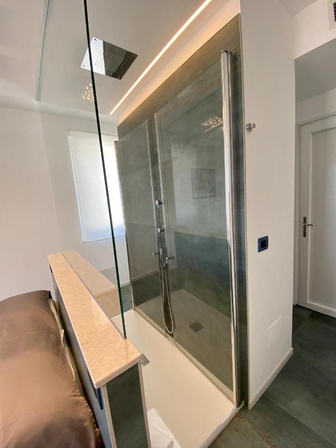 Marina Bay Suites Пешичи Екстериор снимка